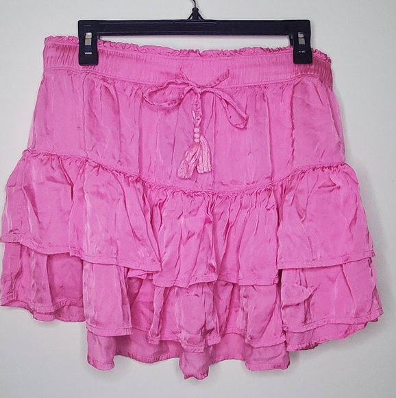 aerie Dresses & Skirts - Aerie - Size L-  Pink Viscose Ruffle Skirt